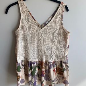 Bar III floral tank top w/ zip back